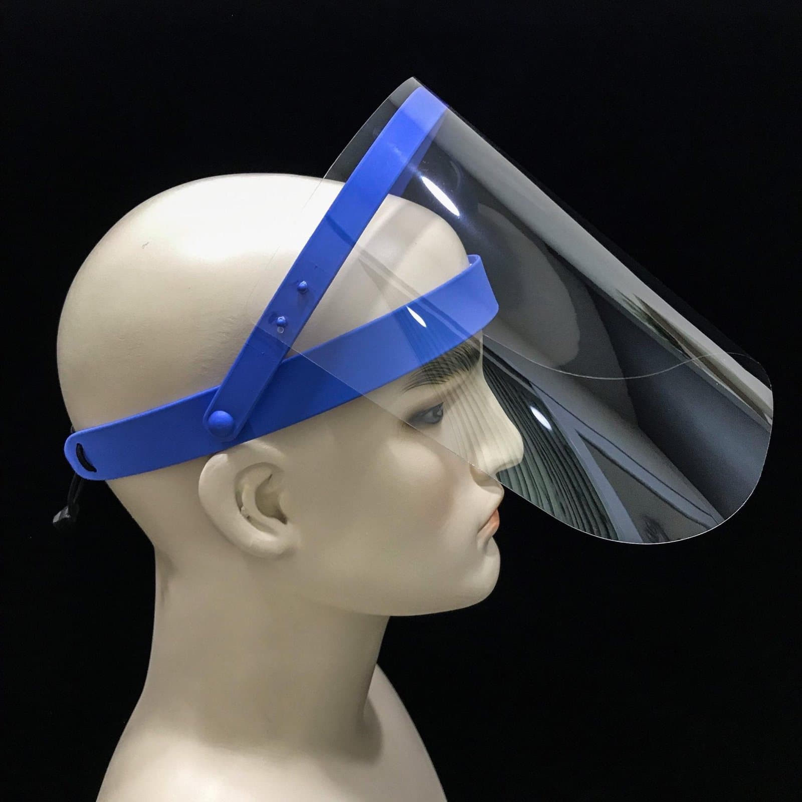Faceshiled/ Kính bảo vệ cho Bác sĩ - Trần Trung